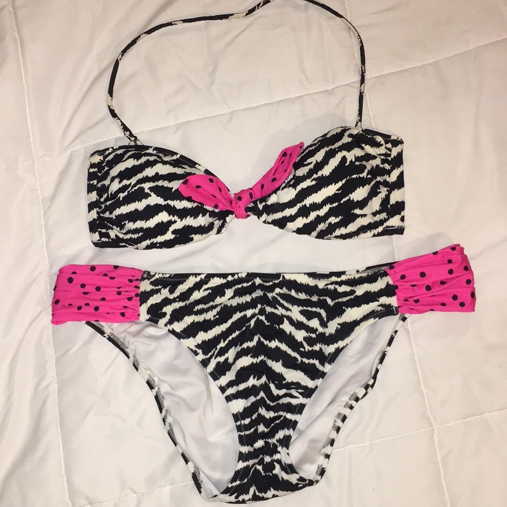 Victoria’s Secret Bikini